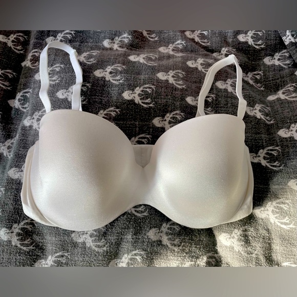 Strapless Bra - Picture 1 of 5
